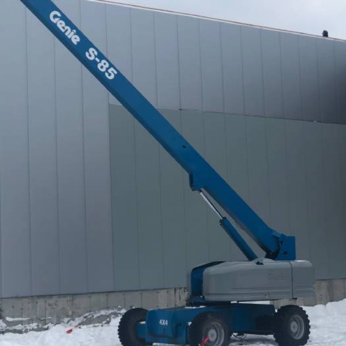 used-boom-lift-for-sale